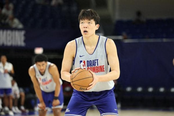 Media person: Yang Hansen s outside projection and physical confrontation ability left a deep impression on the trial team
