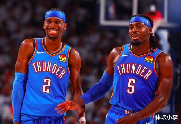 The Thunder Finals suddenly changed the formation! The two towers became one big and four small, and Alexander scored 12 points in the first quarter