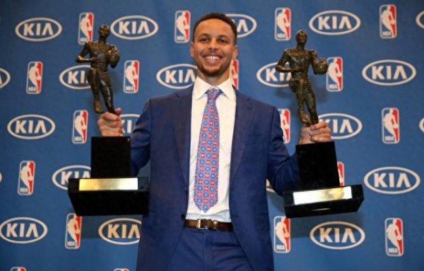 Today 9 years ago: Curry got all the first votes and became the only unanimous MVP in history