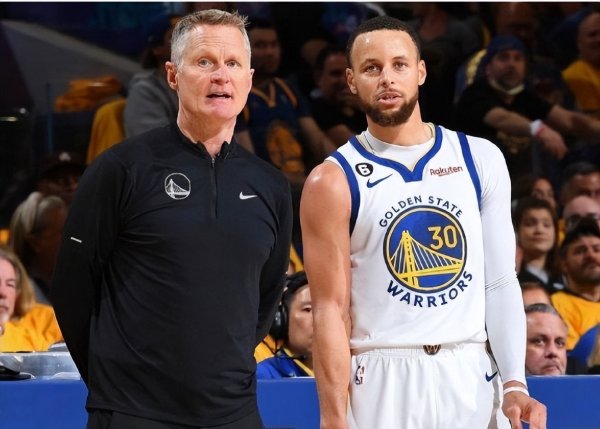 Cole led the team to lose four consecutive times for the first time, and the Warriors Dynasty suffered heavy losses for the first time