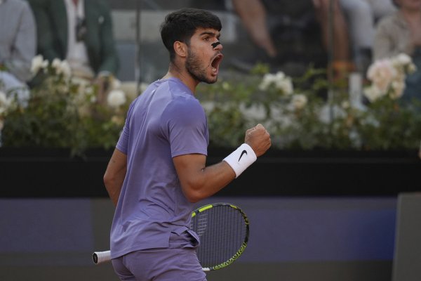 2-0! Alcalas won 4 consecutive wins Sina, winning the Rome Masters championship for the first time, sending the world s first loss in the first season