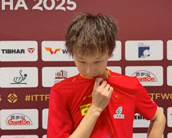 After Wang Liqin supported Wang Chuqin, the video was exposed. The referee had a problem. Well-known player: He should check it.