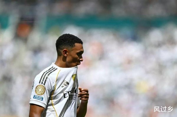 Real Madrid s 75 million superstar was humiliated for his debut: only 1 win in 5 confrontations + 12 lost the ball, and was replaced in 65 minutes