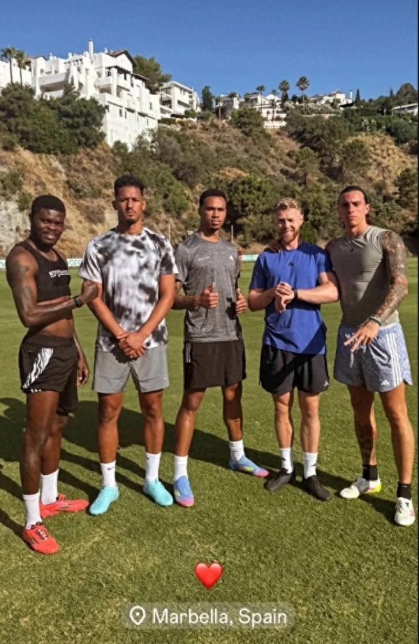 Arsenal s signing targets are expanded: Eze and Kudus are on the list!