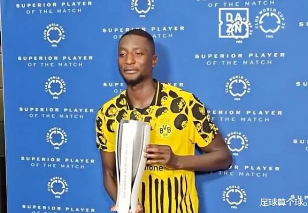 2-1! Dortmund s magic striker beats Mbappe and Haaland, and scores 12 goals in 10 games since he has been hitting Barcelona
