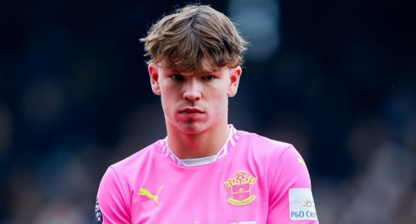 4 goals and 2 assists! The 19-year-old English demon forward emerged, the strange goods cost 100 million pounds, and the 6 giants snatched it crazy