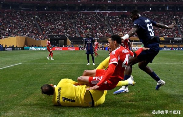 Paris Donarumma and Bayern Musiara collided! The impact was not strong, and the fibula was broken instantly when they fell
