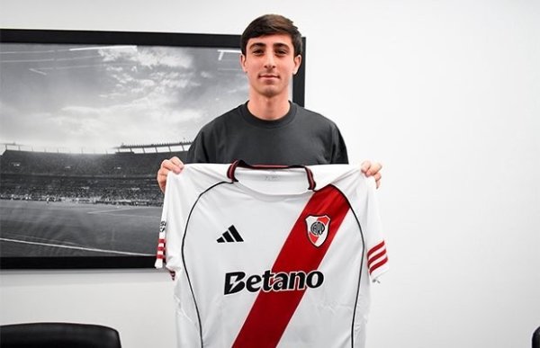 TYC: River Plate signs its first contract with 19-year-old striker Dading, with 100 million euro termination fee hitting Argentina s highest