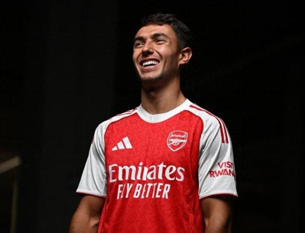 Start to make efforts! Zubimendi is Arsenal s second official announcement of aid in the summer window