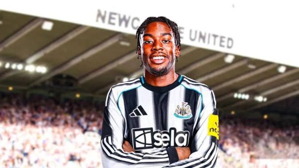 Manchester United is about to collect 15 million! If you can t sell it, you will be counting on other teams. If you transfer, you will make a higher profit.